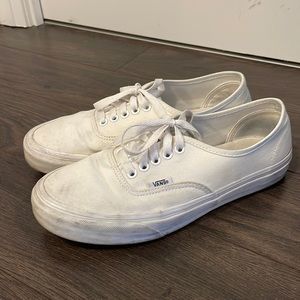 Vans Authentic shoes size 8 Mens